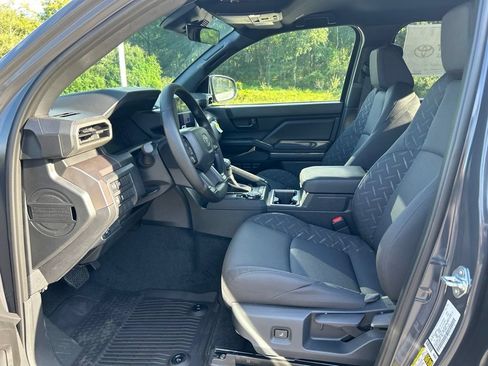 New 2026 Toyota Tacoma SR5 AWD/4WD image 9