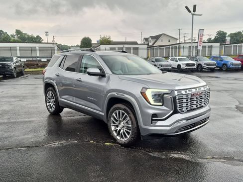 New 2026 GMC Terrain Denali w/ LPO, Floor Liner Package AWD/4WD image 3