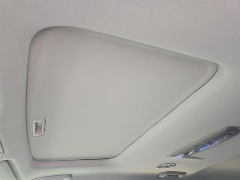 New 2025 Kia Telluride S image 22