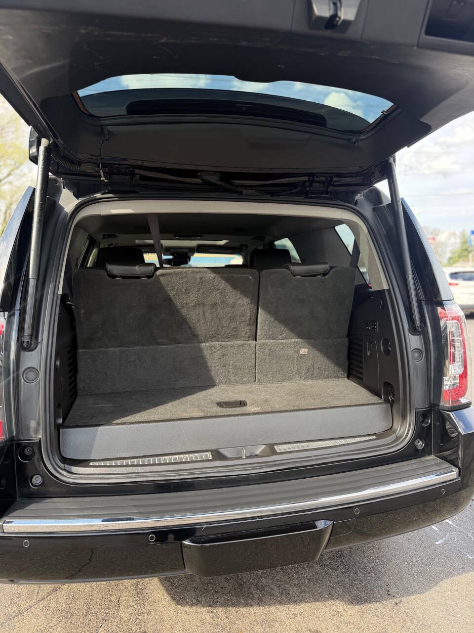 Used 2016 GMC Yukon Denali AWD/4WD image 15