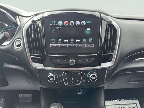 Used 2019 Chevrolet Traverse LT w/ LT Premium Package AWD/4WD image 18