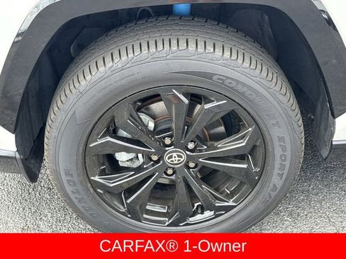 Certified 2023 Toyota RAV4 SE image 5