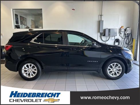 Certified 2021 Chevrolet Equinox LT FWD image 2