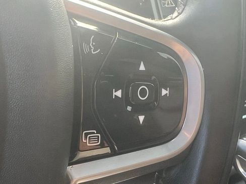 Used 2022 Volvo XC90 T6 Inscription w/ Advanced Package image 21