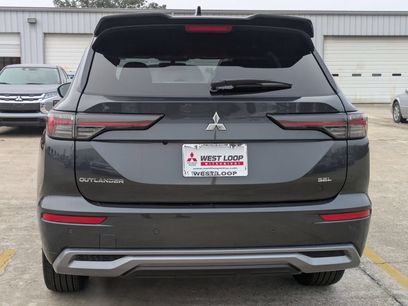 New 2026 Mitsubishi Outlander SEL