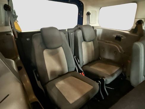 Used 2020 Ford Transit Connect XL image 25