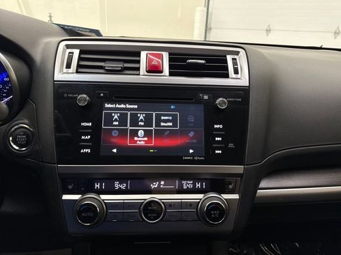 Used 2017 Subaru Legacy 3.6R Limited image 17