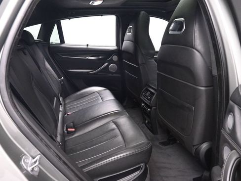 Used 2017 BMW X6 M AWD/4WD image 22