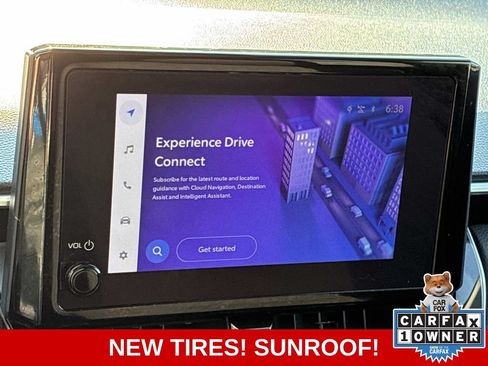 Used 2024 Toyota Corolla Cross LE w/ Moonroof Package AWD/4WD image 31