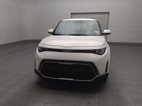 Used 2025 Kia Soul LX image 15