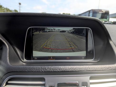 Used 2016 Mercedes-Benz E 400 4MATIC Coupe image 26