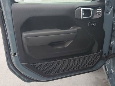 New 2026 Jeep Gladiator Sport image 19