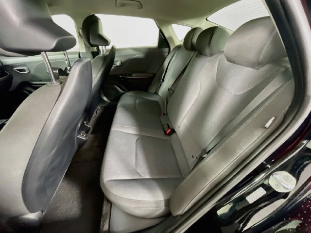 Used 2025 Kia K4 FWD image 23