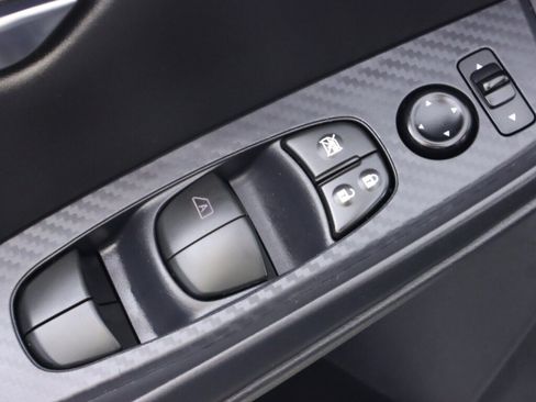 Used 2021 Nissan Sentra SV FWD image 25