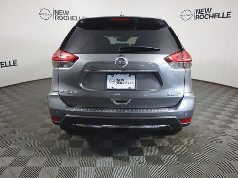 Used 2019 Nissan Rogue SL w/ Premium Package AWD/4WD image 6