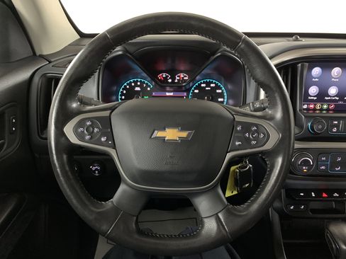 Used 2022 Chevrolet Colorado Z71 image 18