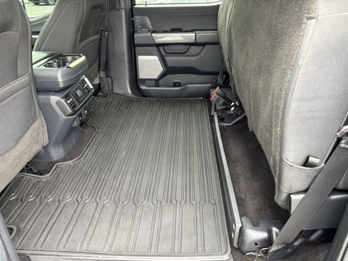 Used 2019 Ford F150 XLT w/ Equipment Group 302A Luxury AWD/4WD image 44