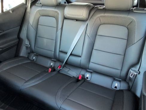 New 2026 Chevrolet Equinox EV LT AWD/4WD image 8