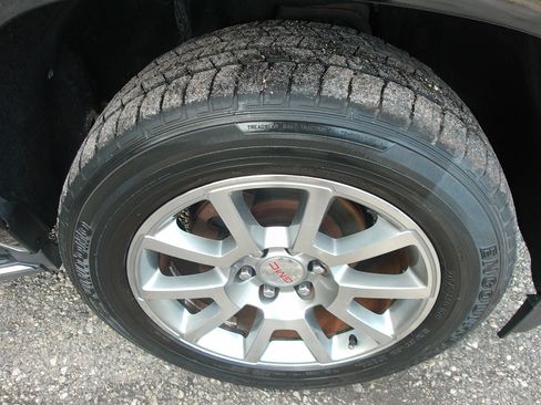 Used 2015 GMC Yukon XL Denali w/ Open Road Package RWD image 57