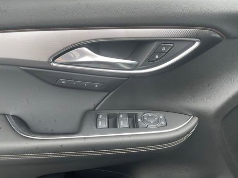 Used 2025 Buick Envision Sport Touring AWD/4WD image 14