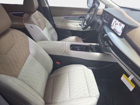 New 2026 Nissan Murano Platinum w/ Technology Package AWD/4WD image 10