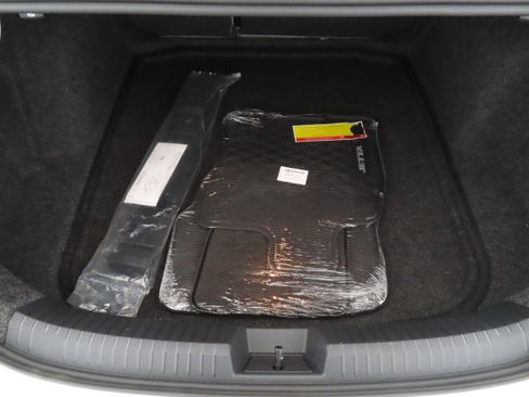 New 2025 Volkswagen Jetta SE image 24