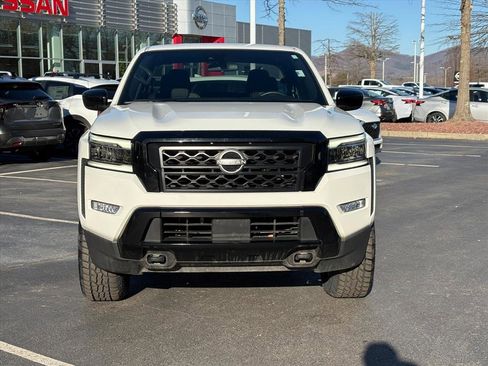 Certified 2023 Nissan Frontier SV w/ Midnight Edition Package image 4