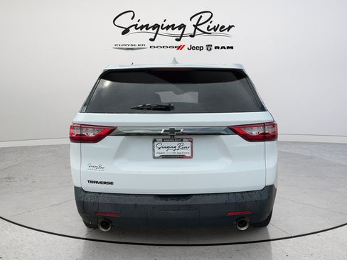 Used 2020 Chevrolet Traverse LS w/ LPO, Blackout Package FWD image 6