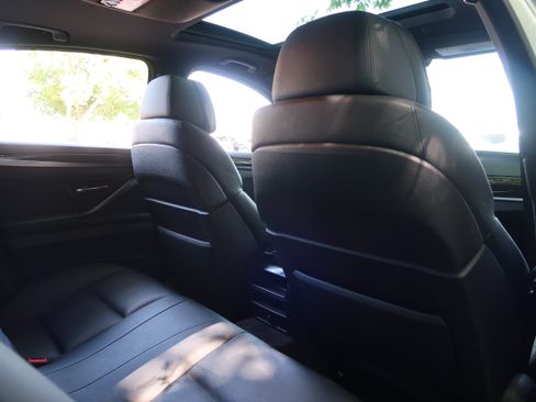 Used 2012 BMW 535i Sedan RWD image 32