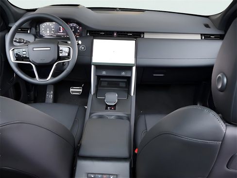 New 2025 Land Rover Discovery Sport Dynamic SE image 32
