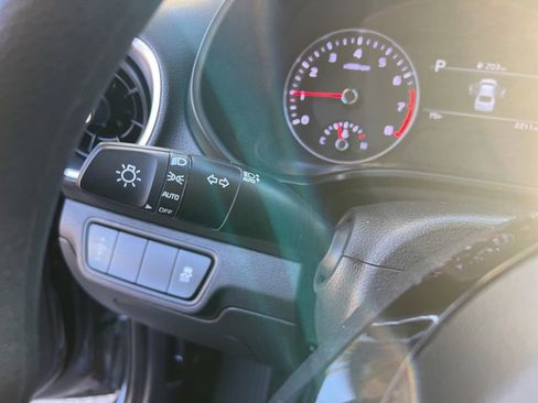 Used 2023 Kia Forte LX image 48