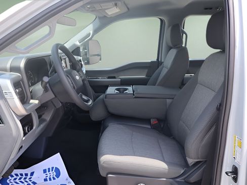 New 2026 Ford F250 XL w/ STX Appearance Package AWD/4WD image 15