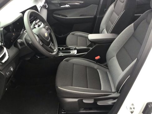 New 2026 Chevrolet TrailBlazer LT image 9