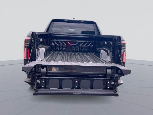 New 2026 GMC Sierra EV Elevation image 21
