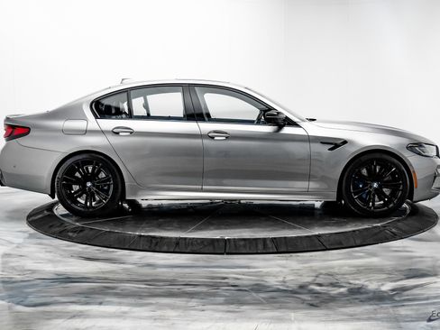 Used 2022 BMW M5 Competition Executive - Factor w/ Competition Package image 16