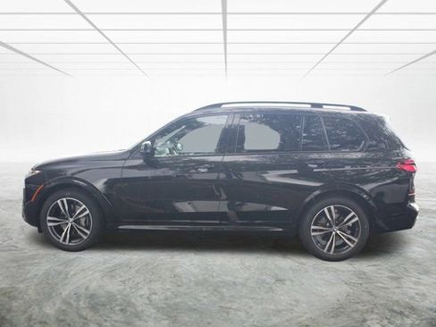 Certified 2024 BMW X7 xDrive40i w/ Executive Package image 6