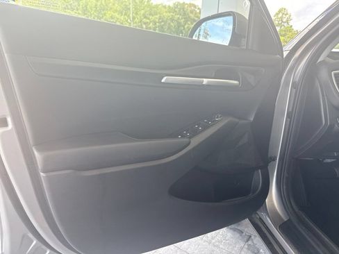 Used 2026 Kia Seltos LX FWD image 25
