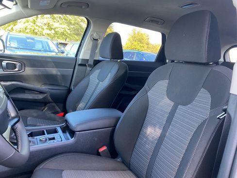 New 2026 Kia Sorento LX image 22