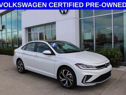 Used 2025 Volkswagen Jetta SEL