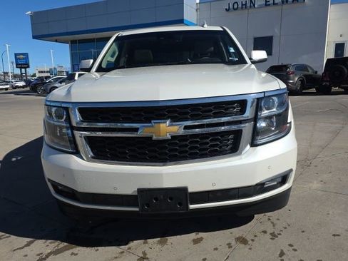 Used 2015 Chevrolet Tahoe LT image 2