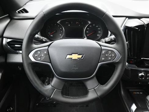 Used 2023 Chevrolet Traverse LT AWD/4WD image 15