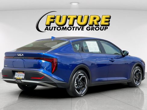 Used 2025 Kia K4 EX image 4