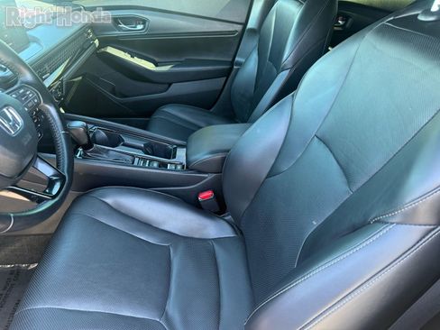 Used 2024 Honda Accord Sport image 14