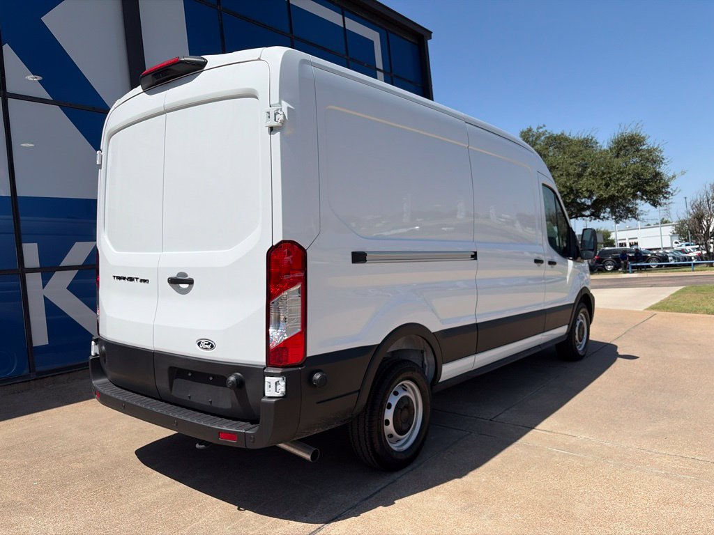 New 2026 Ford Transit 250 148 Medium Roof w/ Load Area Protection Package RWD image 6