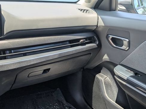 Used 2025 Kia K4 EX FWD image 17