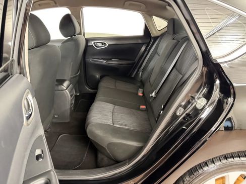Used 2019 Nissan Sentra SV FWD image 21