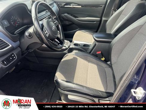 Used 2021 Kia Seltos S FWD image 16