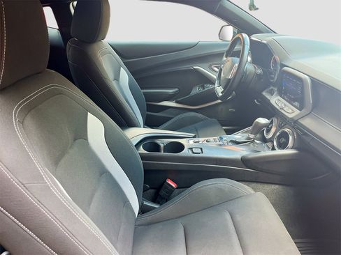 Used 2023 Chevrolet Camaro LT w/ RS Package image 26