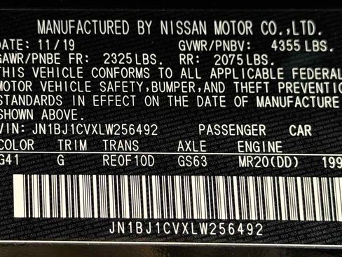 Used 2020 Nissan Rogue Sport SV image 34