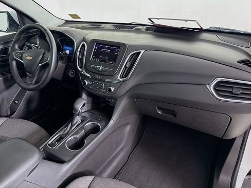 Used 2024 Chevrolet Equinox LT image 27